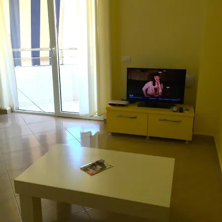 Oslo Albania * Vlorë